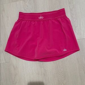 ALO Yoga Fuchsia Skirt
